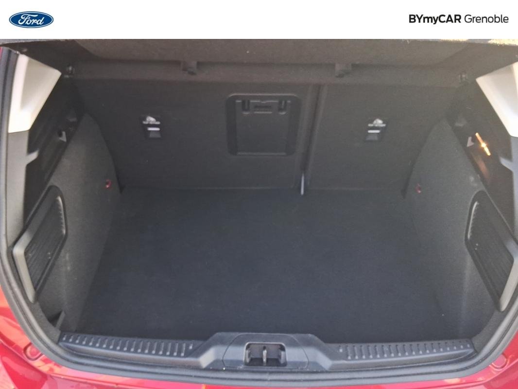 Ford Focus - Photo 12