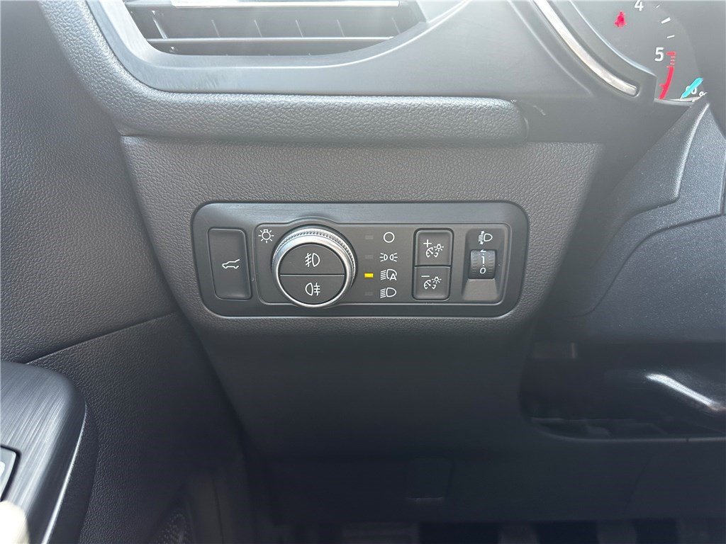 Ford Kuga - Photo 16