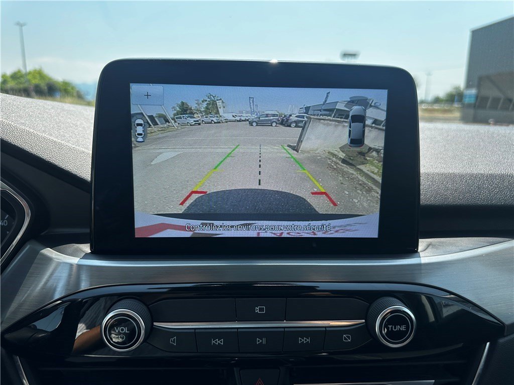 Ford Kuga - Photo 18
