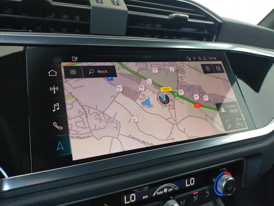 Audi Q3 - Photo 15