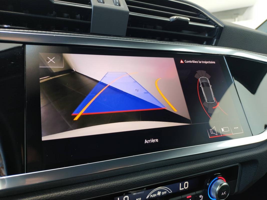 Audi Q3 - Photo 16