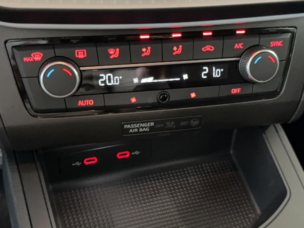 Seat Ibiza - Photo 10