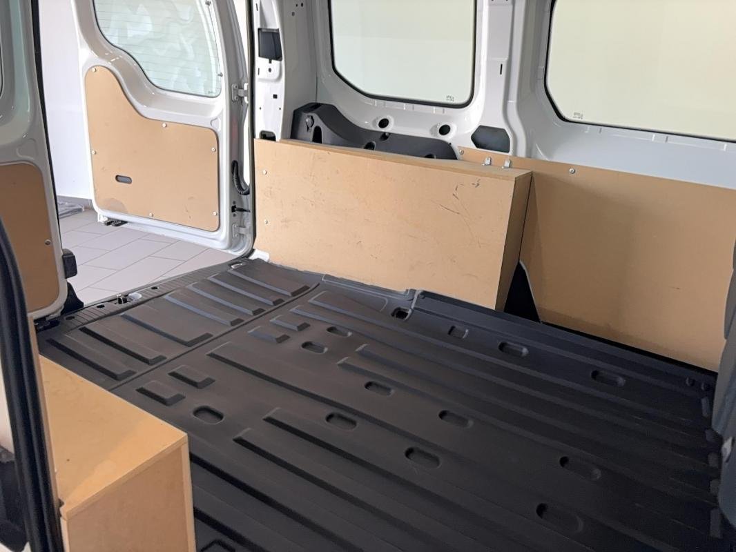 Volkswagen Caddy - Photo 13