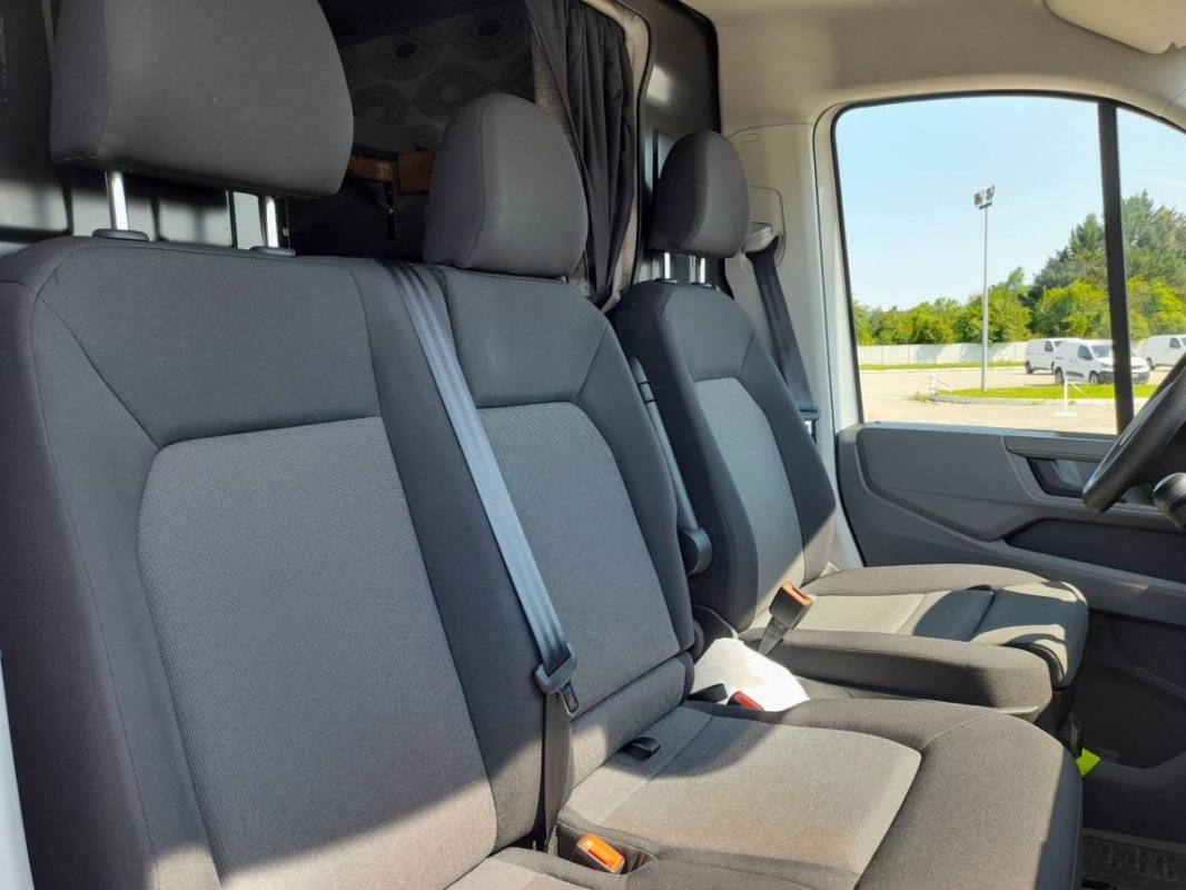 Volkswagen Crafter - Photo 11
