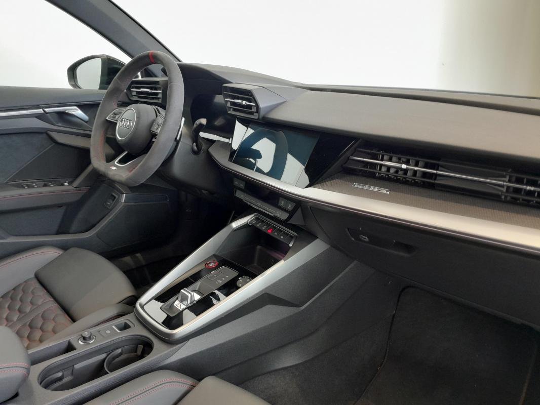 Audi RS3 Sportback - Photo 8