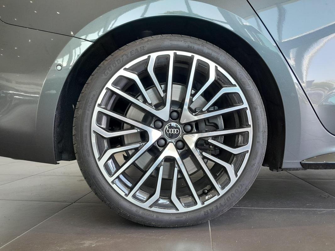 Audi S5 - Photo 8