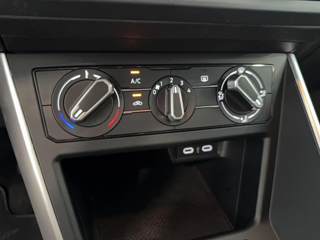 Volkswagen Polo - Photo 13