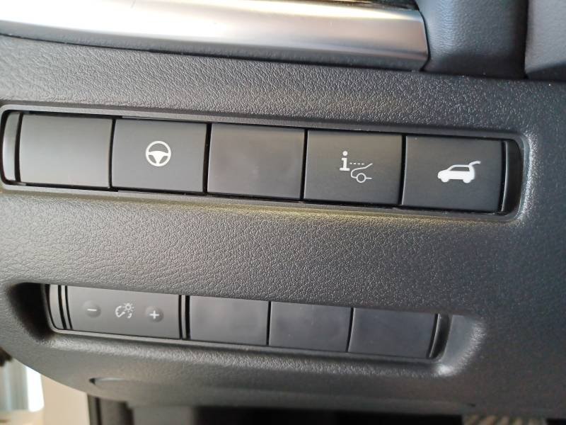 Nissan Qashqai - Photo 26