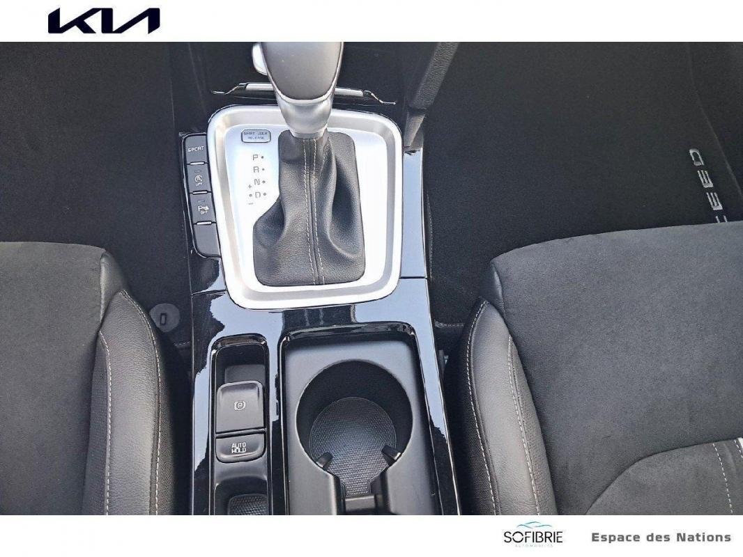 Kia ProCeed - Photo 10