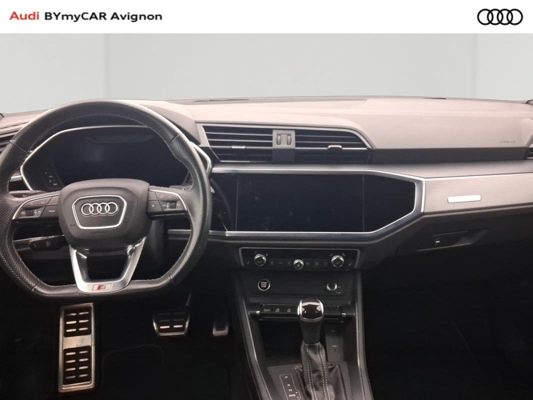 Audi Q3 - Photo 15