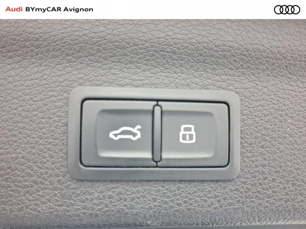 Audi Q3 - Photo 42