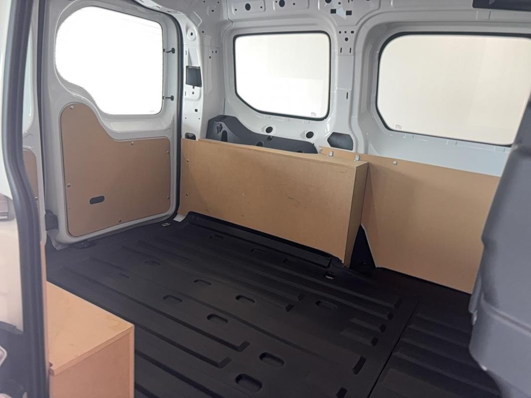 Volkswagen Caddy - Photo 11