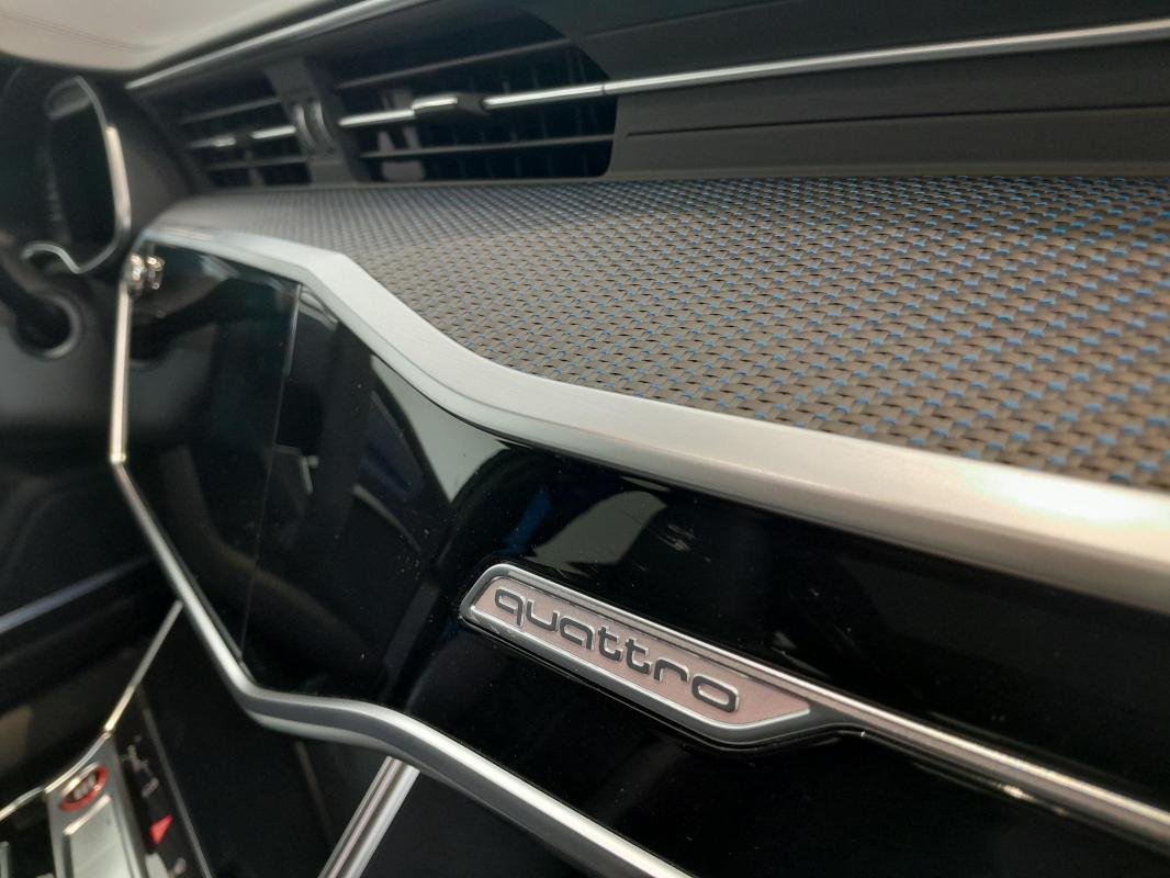 Audi RS6 Avant - Photo 26