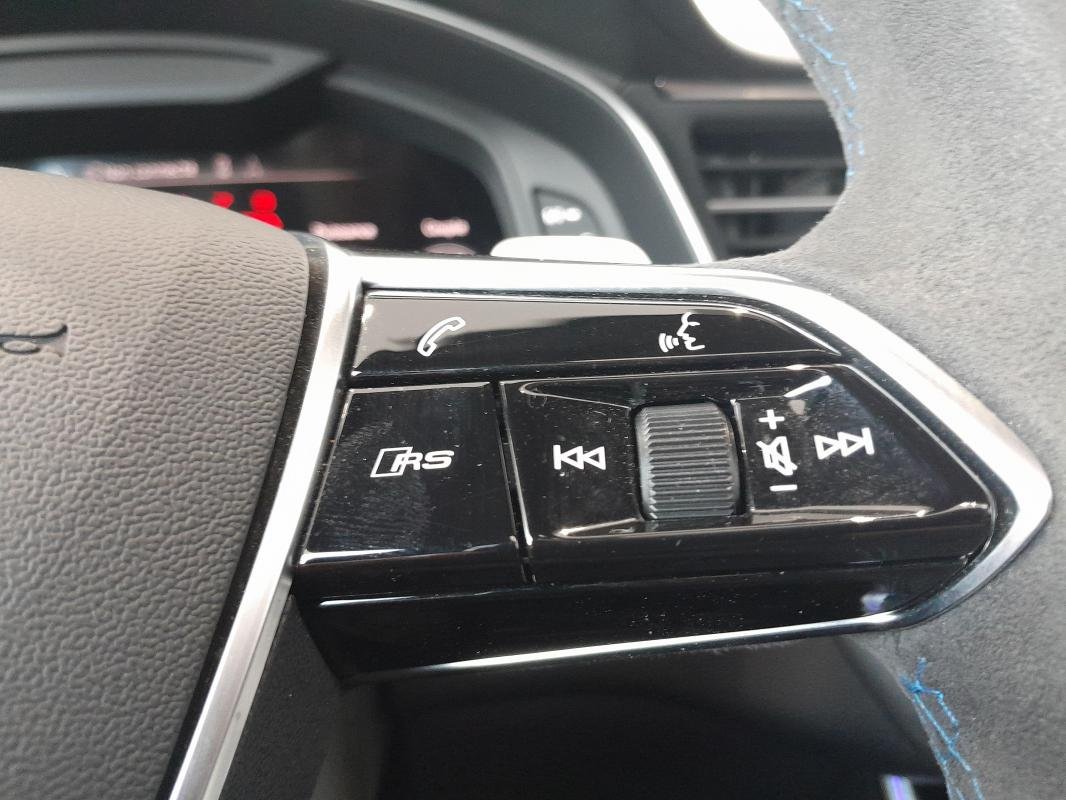 Audi RS6 Avant - Photo 36