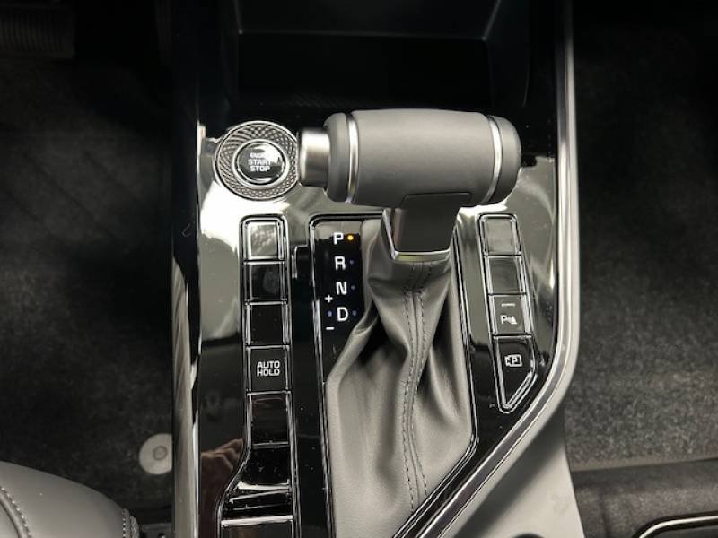 Kia Niro - Photo 24