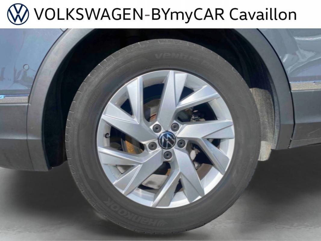 Volkswagen Tiguan - Photo 11