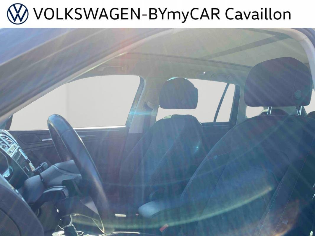 Volkswagen Tiguan - Photo 18
