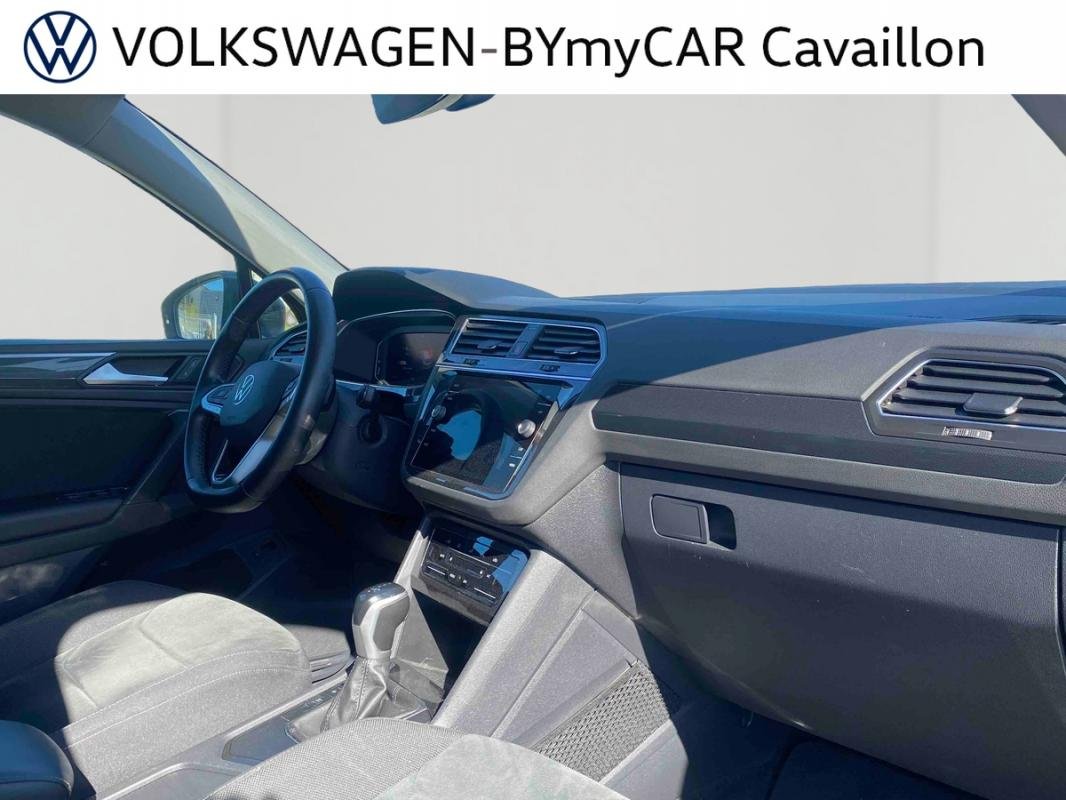 Volkswagen Tiguan - Photo 23