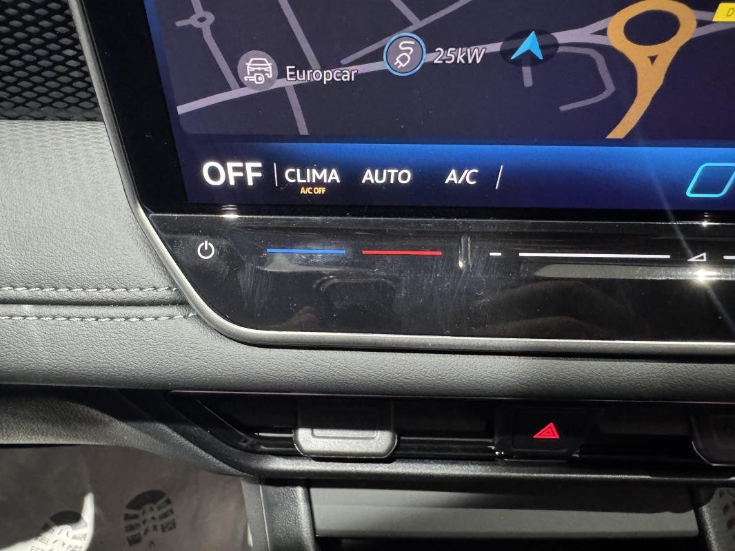 Volkswagen Tiguan - Photo 15
