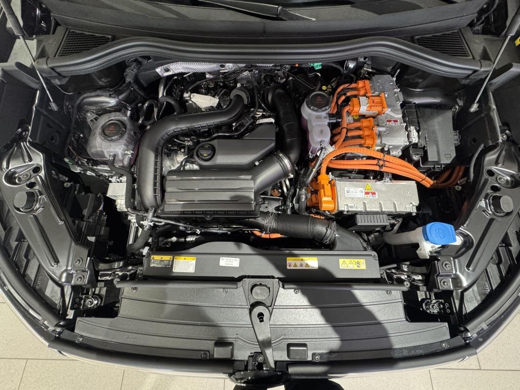 Volkswagen Tiguan - Photo 25