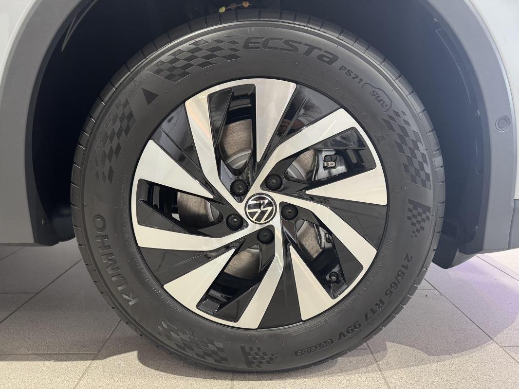 Volkswagen Tiguan - Photo 3