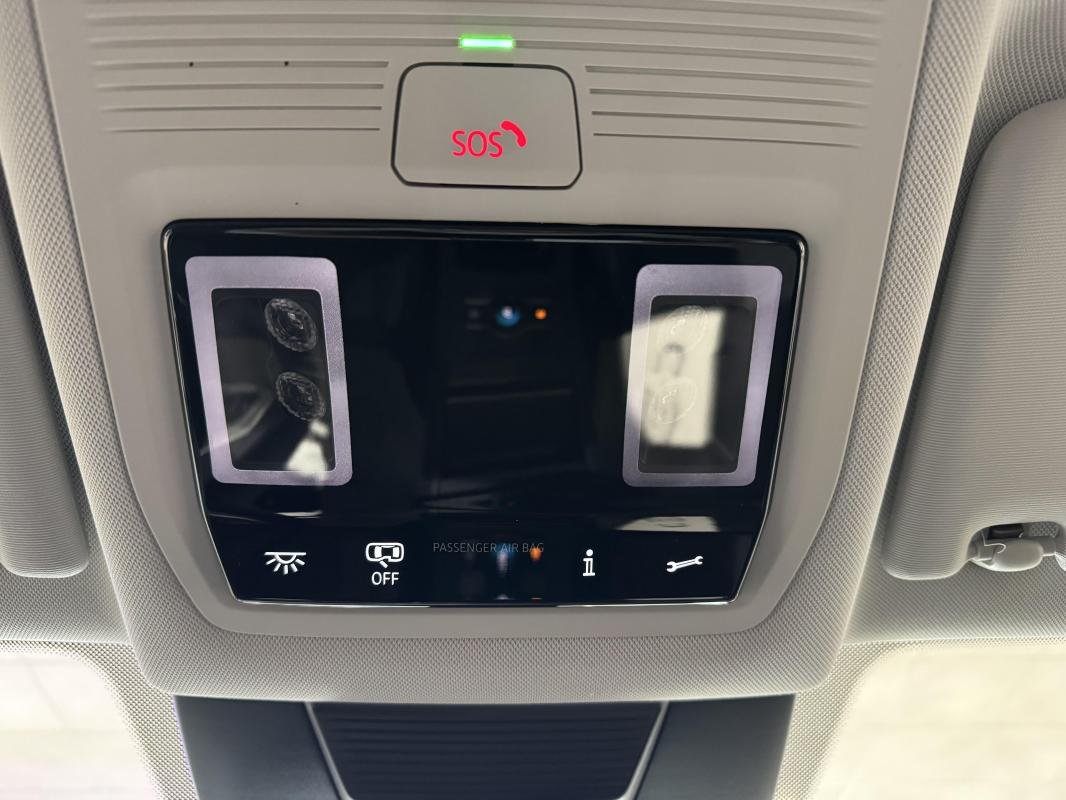 Volkswagen Tiguan - Photo 31