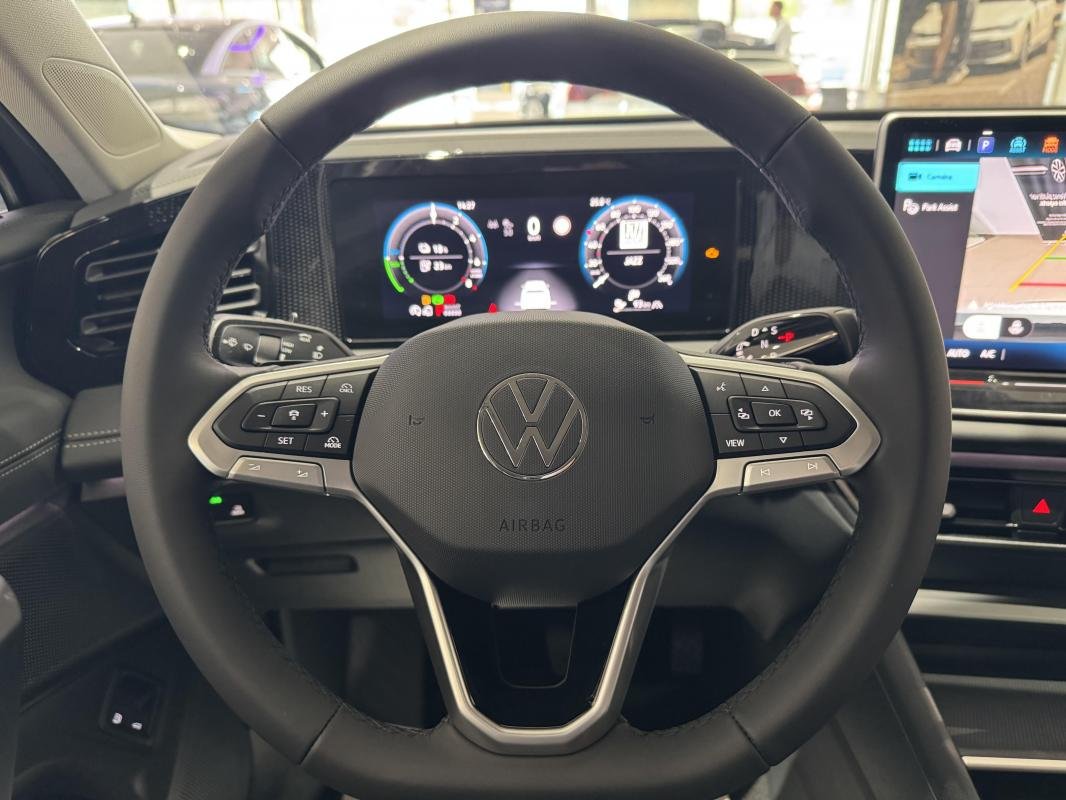 Volkswagen Tiguan - Photo 5