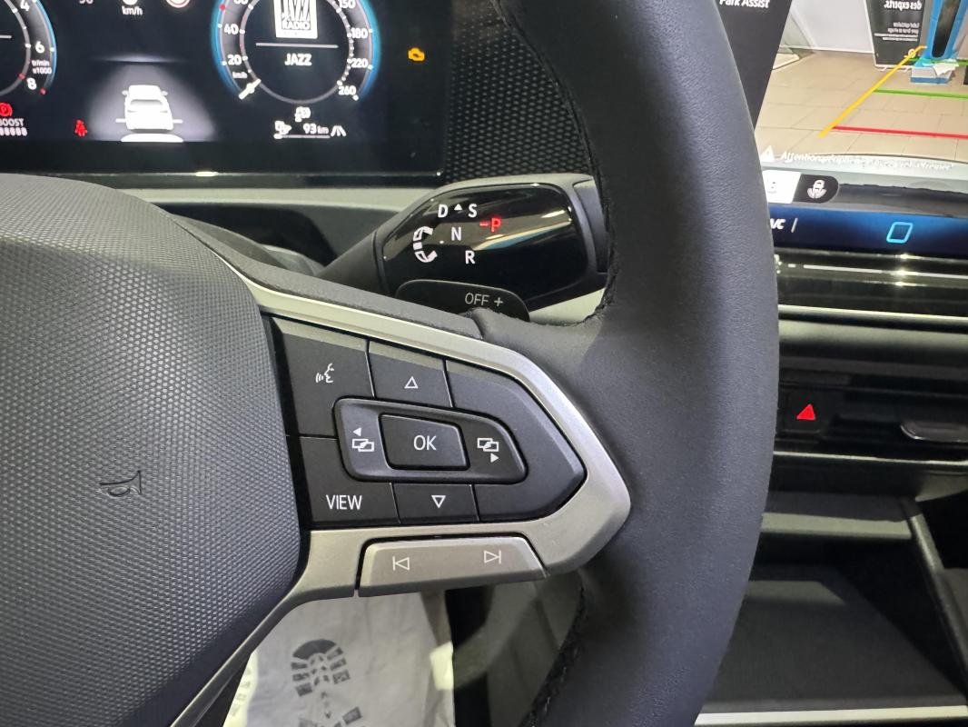 Volkswagen Tiguan - Photo 8