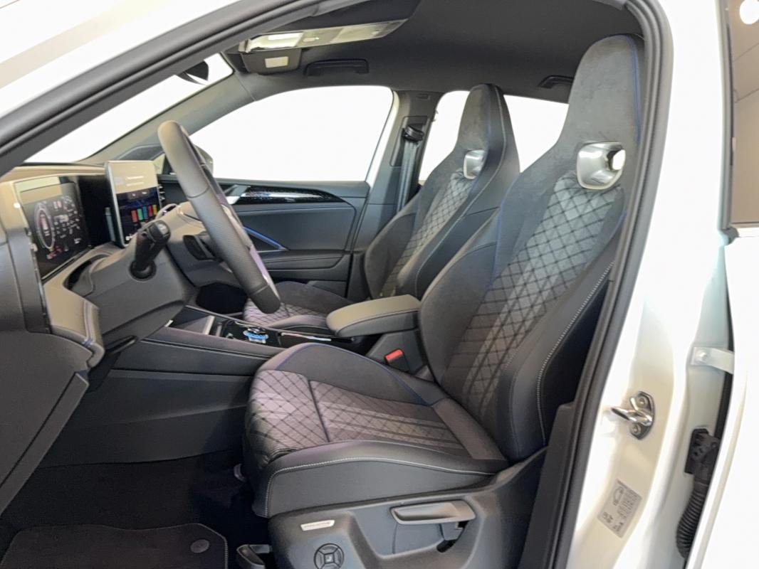 Volkswagen Tiguan - Photo 18