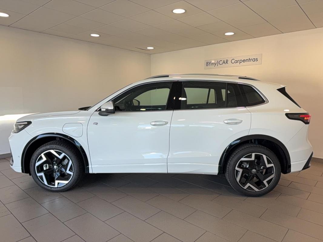 Volkswagen Tiguan - Photo 2