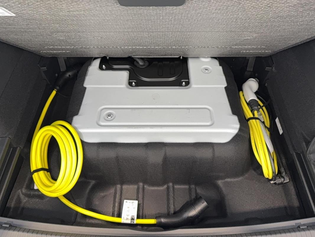Volkswagen Tiguan - Photo 25