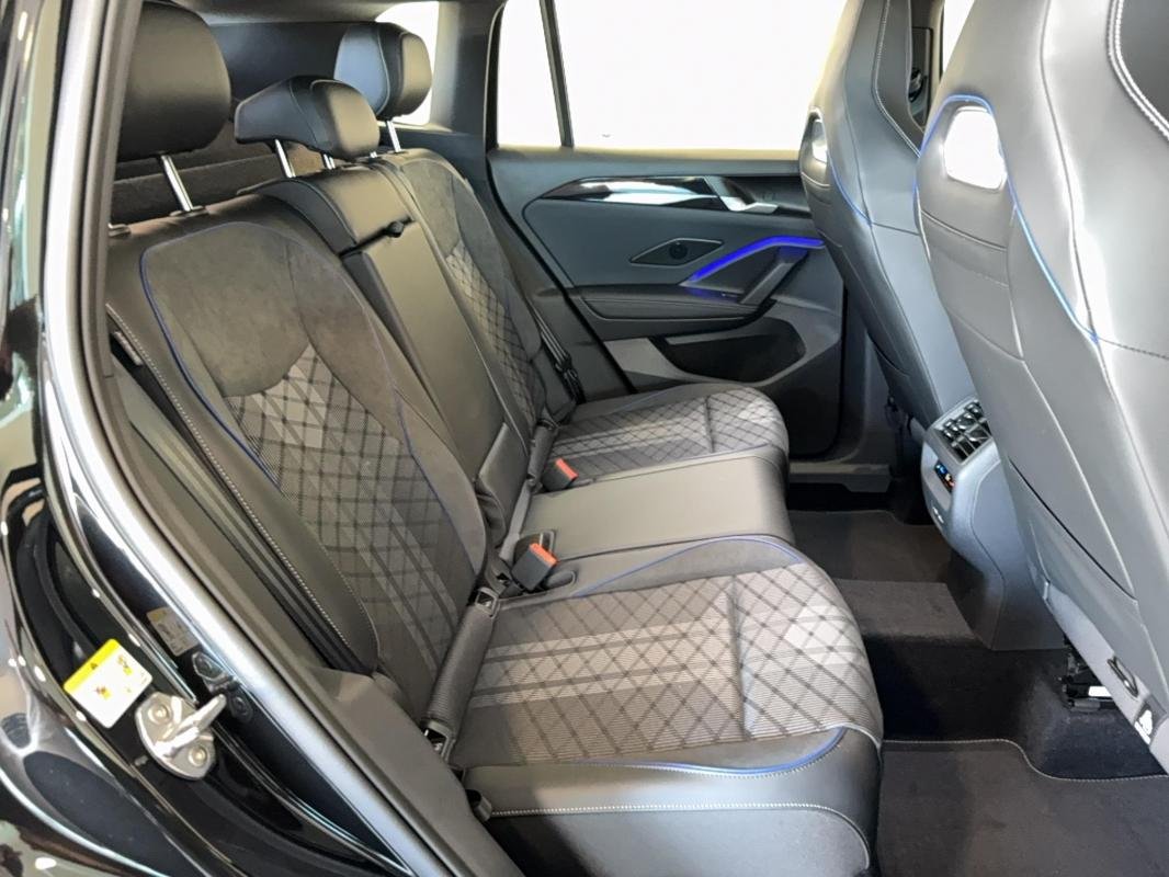Volkswagen Tiguan - Photo 19
