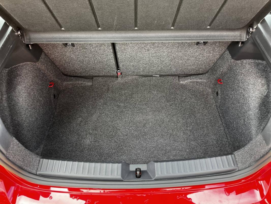 Seat Ibiza - Photo 11