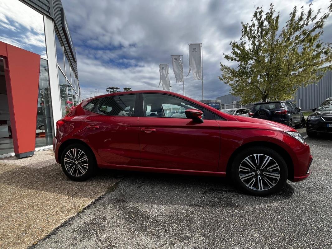 Seat Ibiza - Photo 4