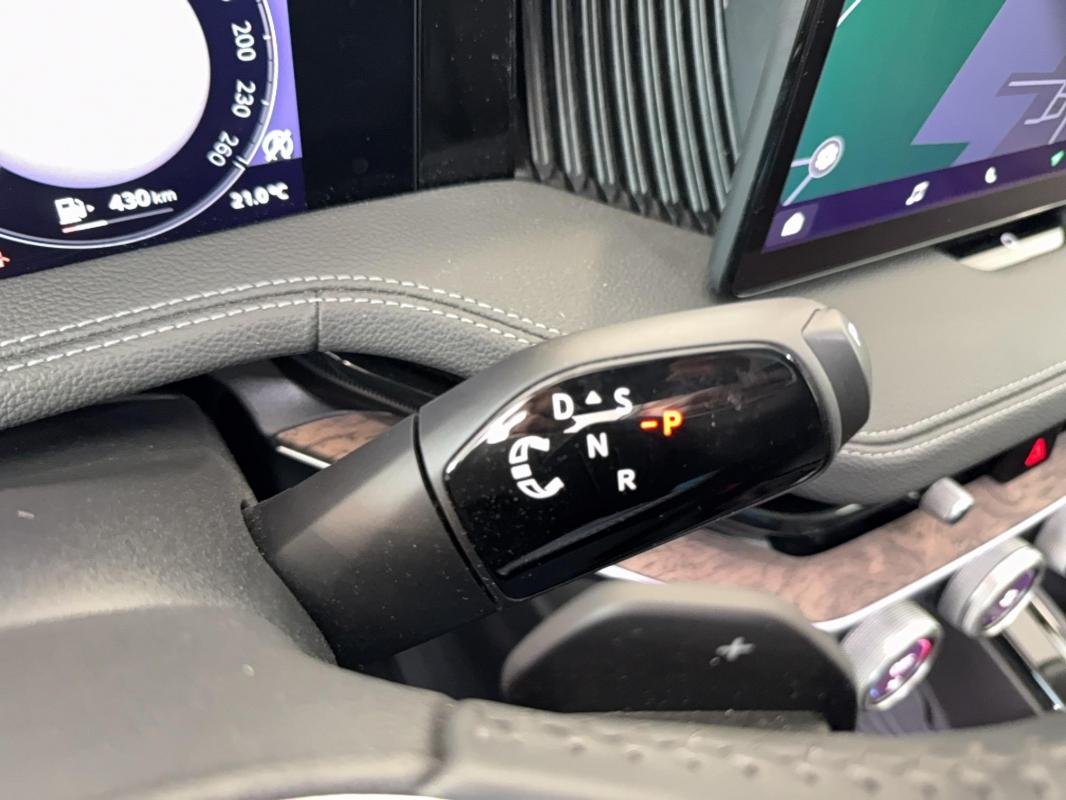 Skoda Superb Combi - Photo 18
