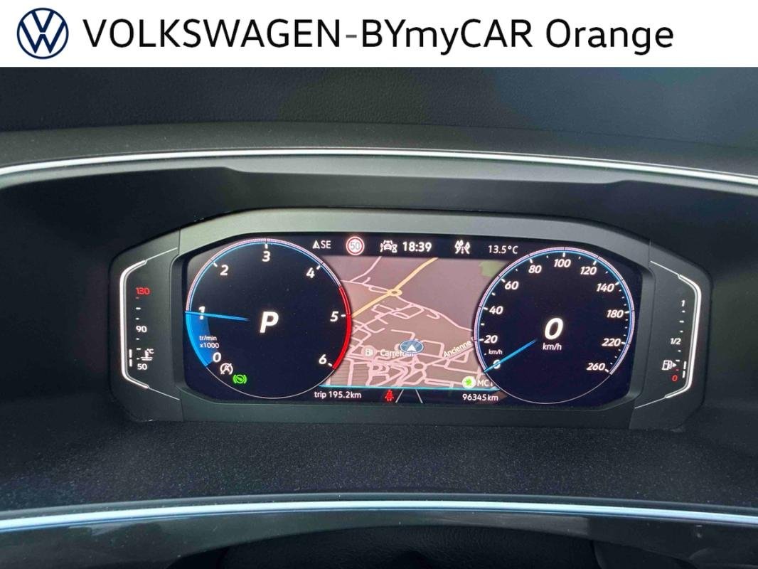 Volkswagen Tiguan - Photo 14