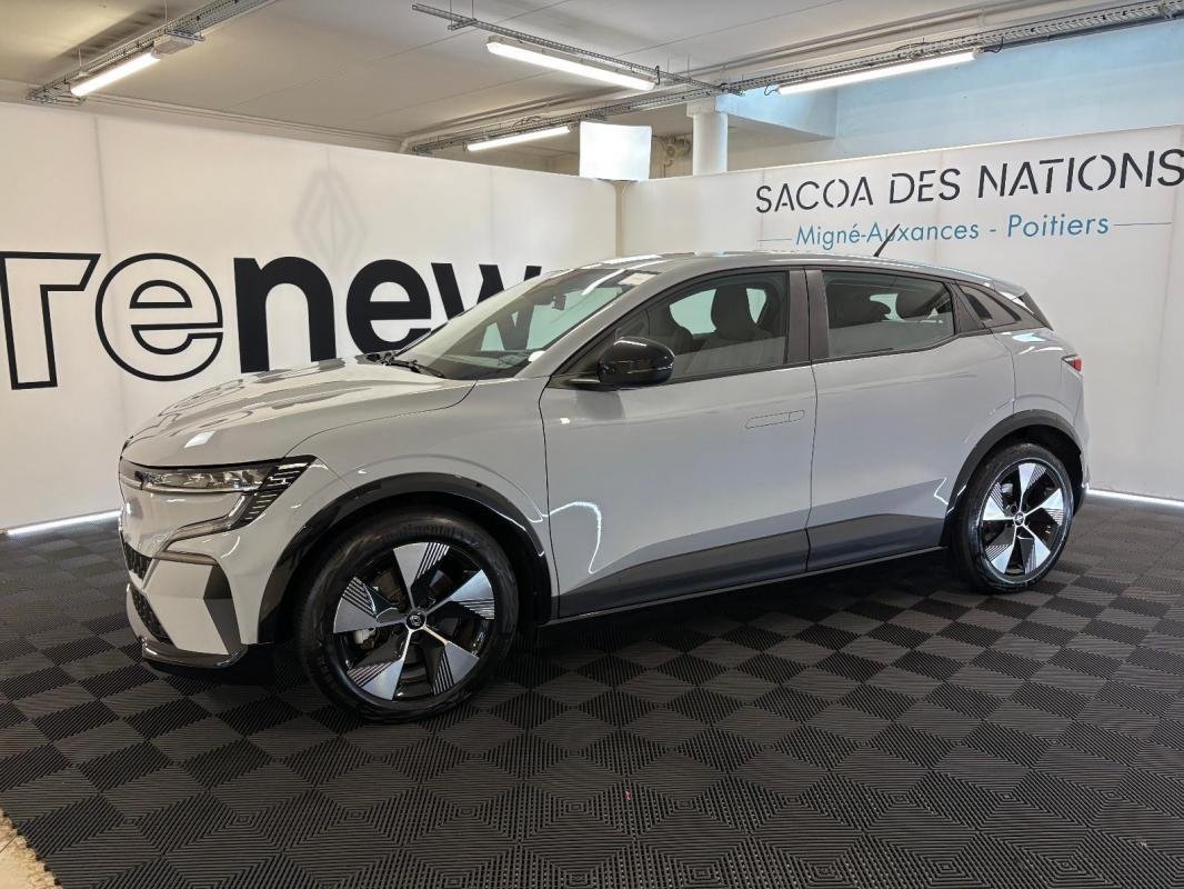 Renault Mégane E-TECH - Photo 2