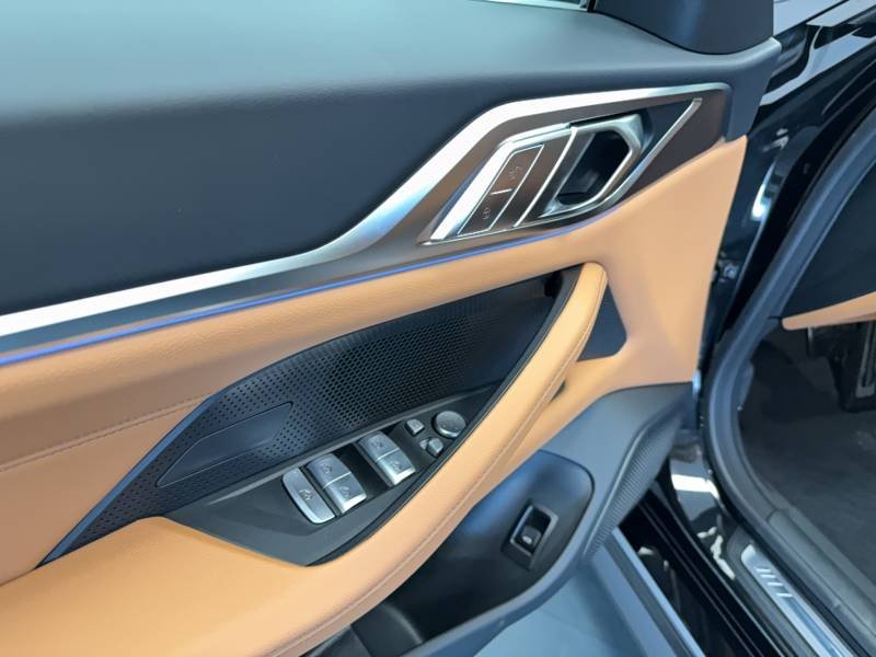 BMW i4 - Photo 20