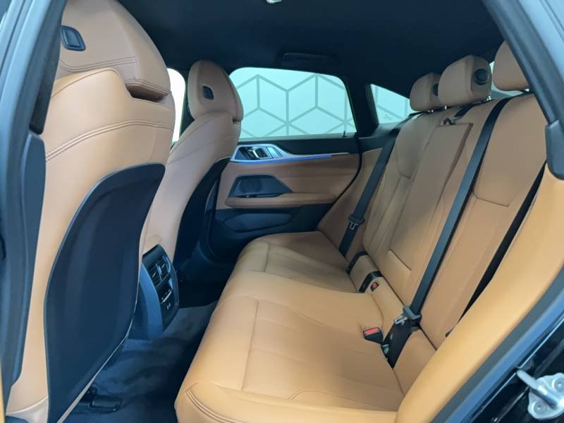 BMW i4 - Photo 22