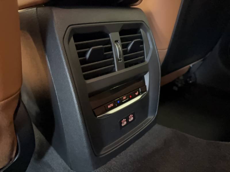 BMW i4 - Photo 23