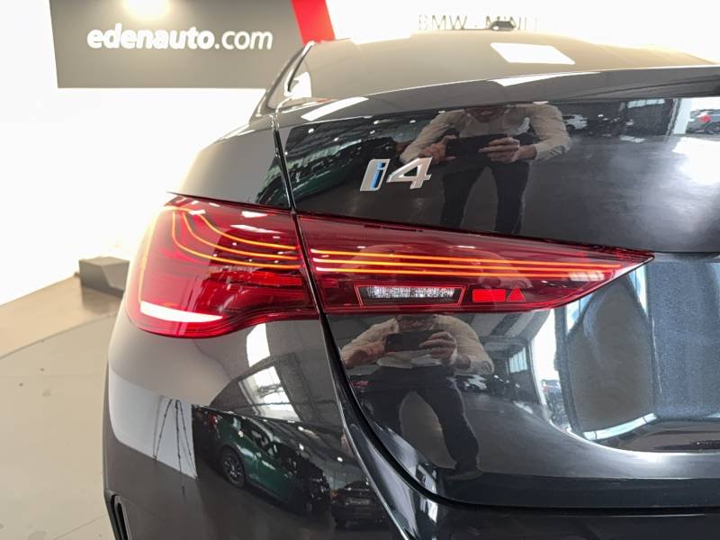 BMW i4 - Photo 25