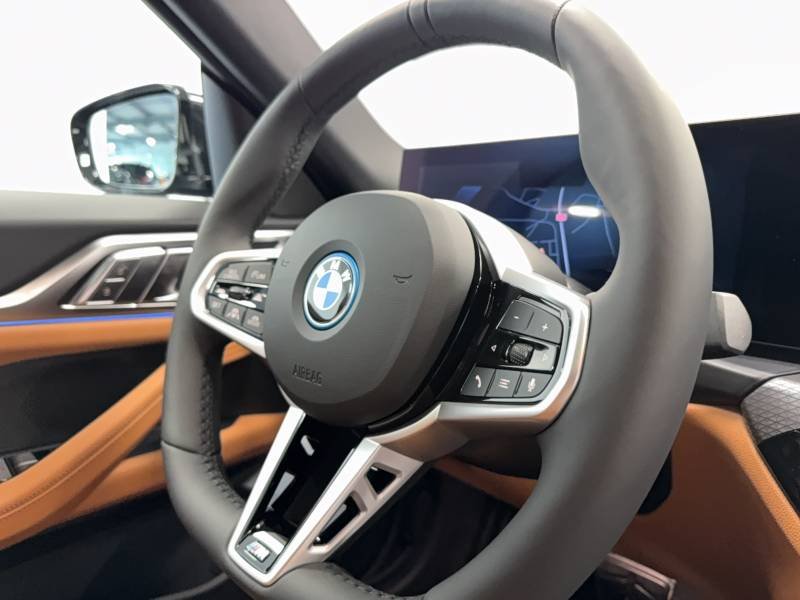 BMW i4 - Photo 27