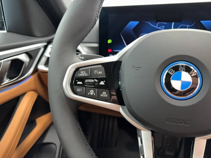BMW i4 - Photo 28