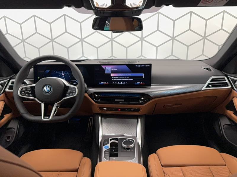 BMW i4 - Photo 6