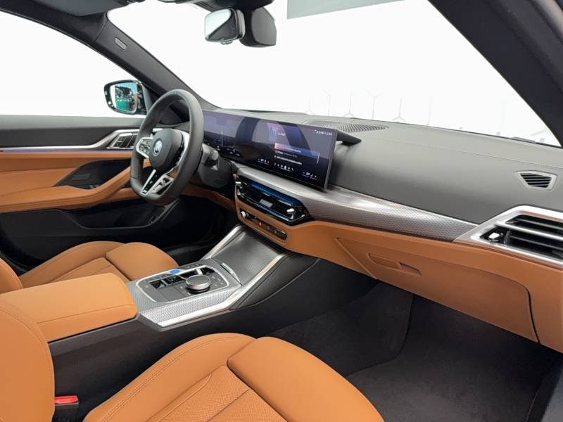 BMW i4 - Photo 9