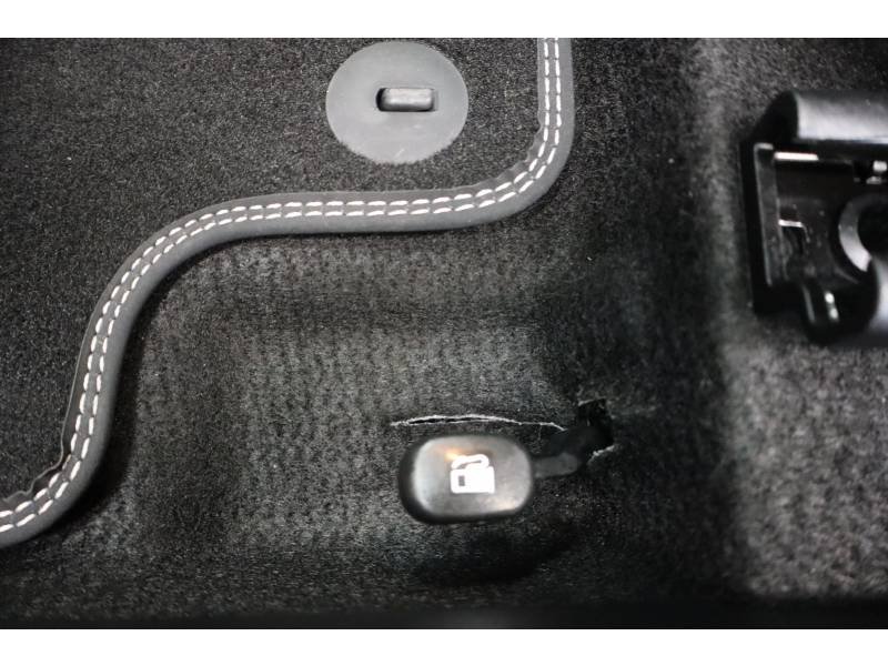 Kia Stonic - Photo 11