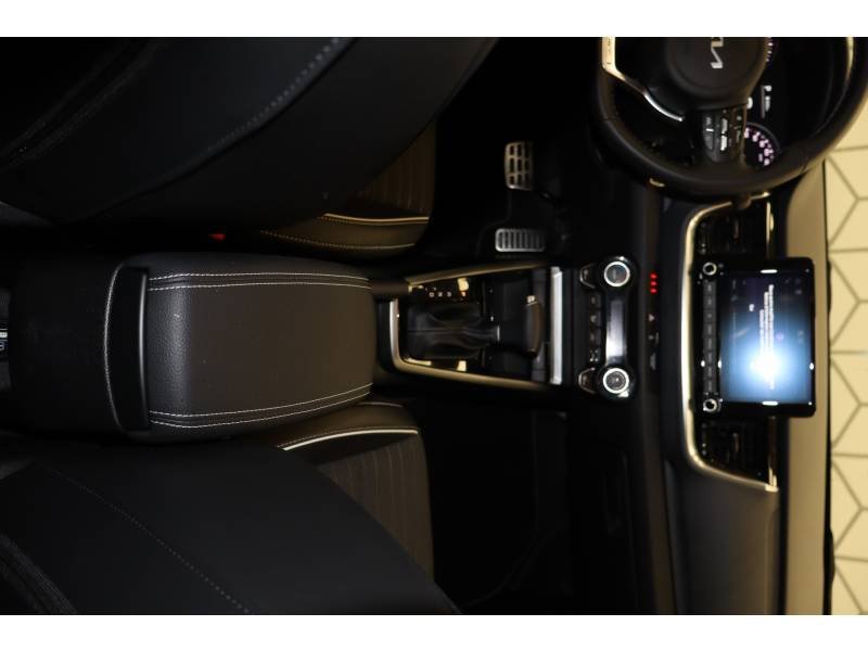 Kia Stonic - Photo 8