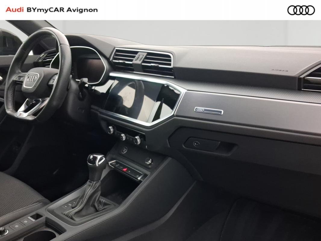 Audi Q3 Sportback - Photo 25