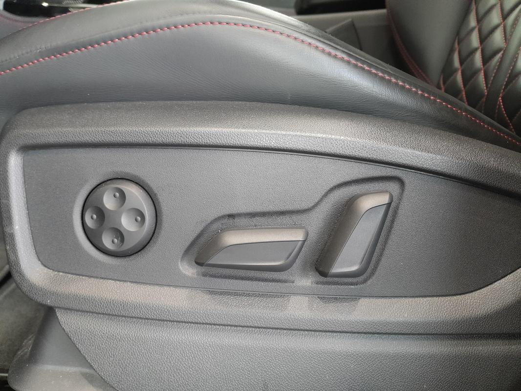 Audi Q5 Sportback - Photo 28
