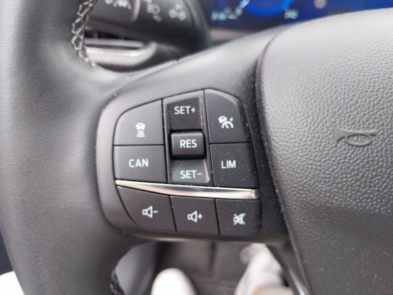 Ford Fiesta - Photo 19